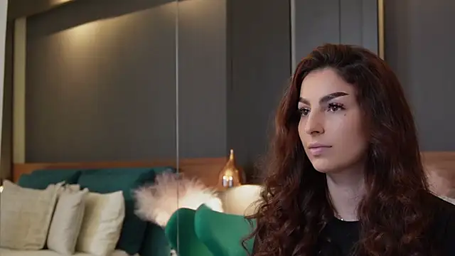 EmilyTrix online show from October 11, 11:20 am