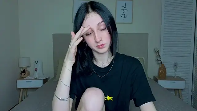 Little moly999 online show from November 11, 9:15 pm