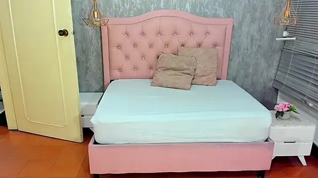 lissa jhonsoon online show from May 12, 3:03 am