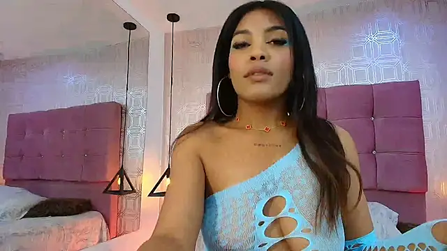 LexieBloom online show from November 25, 4:01 am