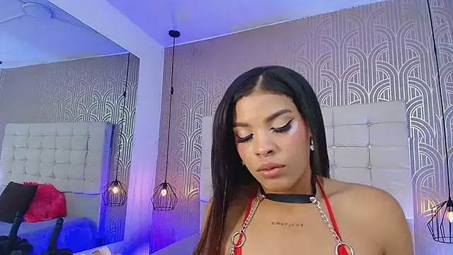 Snapshot of LexieBloom chatting on April 17, 3:53 am LexieBloom online show from April 17, 3:53 am