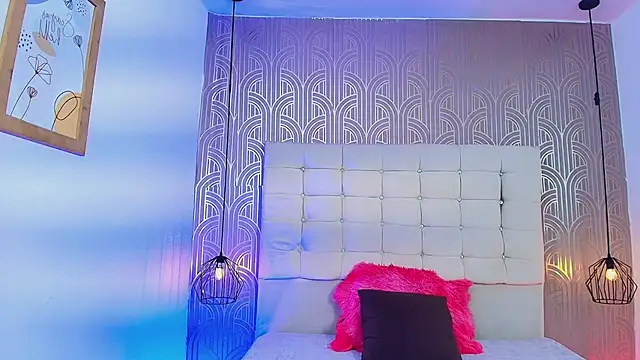 Snapshot of LexieBloom chatting on May 15, 3:46 am LexieBloom online show from May 15, 3:46 am