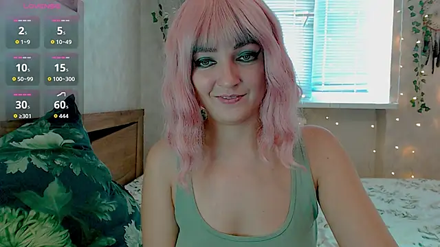 Snapshot of MagicPink chatting on September 27, 12:21 pm MagicPink online show from September 27, 12:21 pm