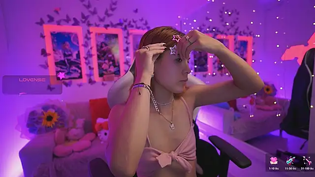 DahliaGrey online show from June 2, 11:34 am