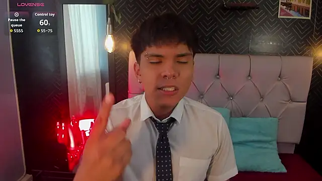 Thiago Kozak online show from March 13, 1:40 pm