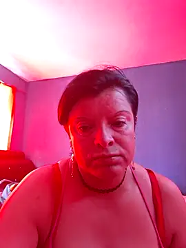 Hanna Kieran online show from December 18, 2:23 pm