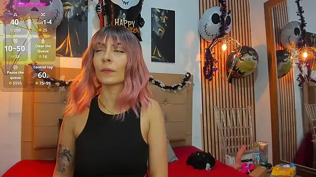 Snapshot of alesziarose chatting on October 23, 7:34 pm alesziarose online show from October 23, 7:34 pm