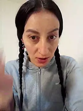 Oriana111 online show from October 24, 12:56 pm