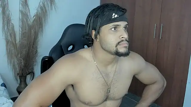 Evansdark1 online show from August 1, 10:52 pm