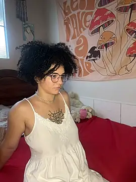 CamillyBlum online show from January 16, 10:03 pm