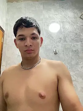 RobinLenoxx online show from October 9, 8:40 pm