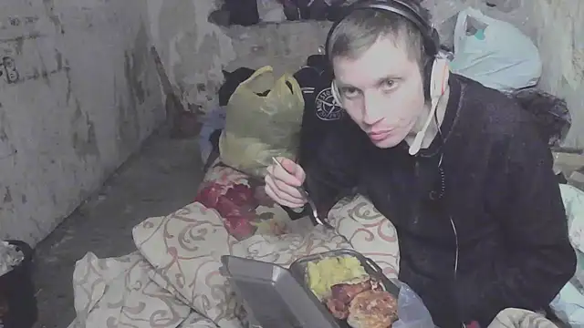 makarov1993 online show from November 8, 12:16 pm