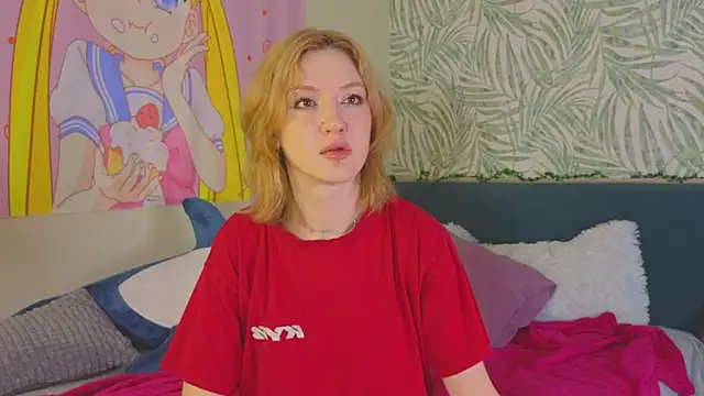 Snapshot of Alice_Pops chatting on October 9, 11:30 am Alice Pops online show from October 9, 11:30 am