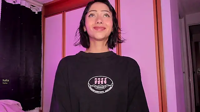 Londonttipton online show from March 27, 1:11 am