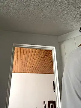 Michaell Spinelly online show from September 22, 3:25 pm