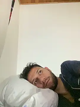 Michaell Spinelly online show from September 23, 3:31 am