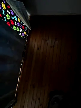 Michaell Spinelly online show from October 23, 7:23 pm