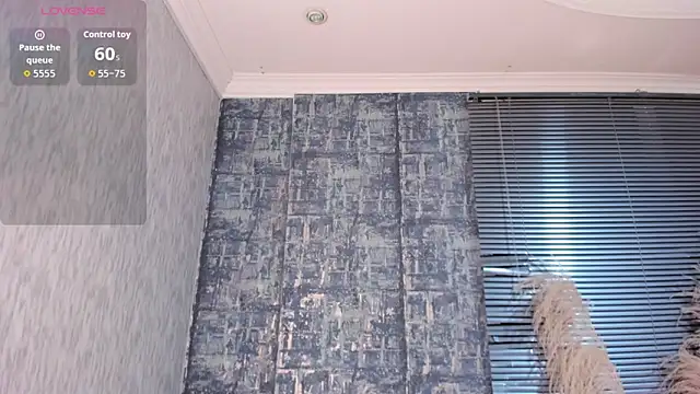 NathalyLeen online show from May 21, 8:27 pm