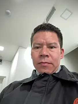 Snapshot of Manu0586 chatting on January 11, 12:54 pm Manu0586 online show from January 11, 12:54 pm