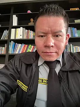 Snapshot of Manu0586 chatting on February 22, 2:04 pm Manu0586 online show from February 22, 2:04 pm