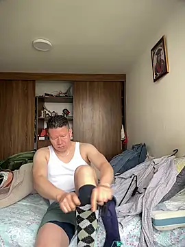 Snapshot of Manu0586 chatting on May 15, 8:16 pm Manu0586 online show from May 15, 8:16 pm