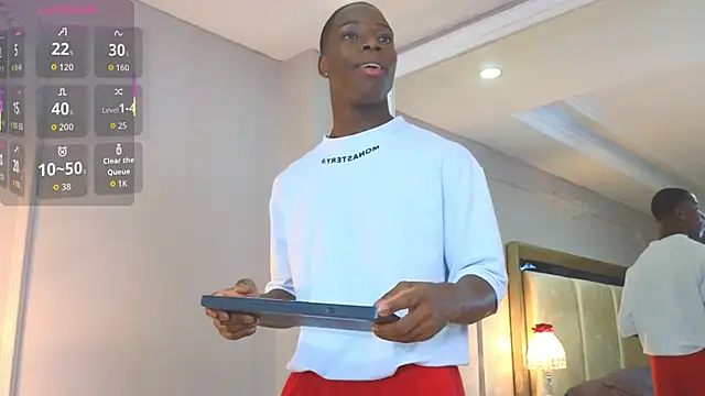 Snapshot of CharlesBrown_ chatting on October 14, 1:01 pm CharlesBrown  online show from October 14, 1:01 pm