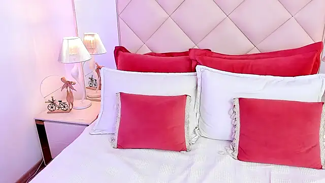 LilBoonew online show from October 22, 12:16 pm