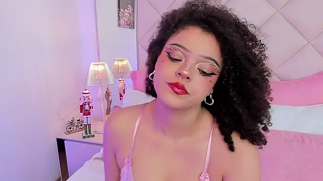 LilBoonew online show from December 2, 12:10 pm