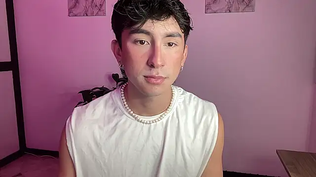 sweettaaron01 online show from April 30, 12:28 am