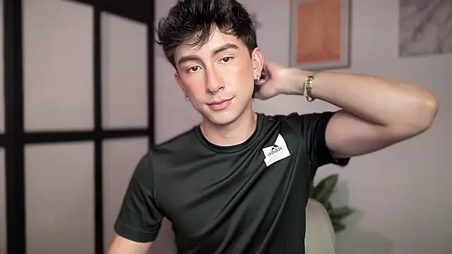 sweettaaron01 online show from June 5, 12:17 am