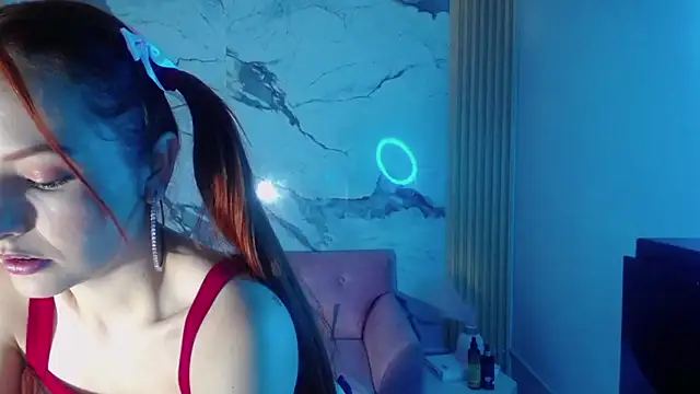 Snapshot of mady0619_ch chatting on October 7, 10:56 am mady0619 ch online show from October 7, 10:56 am