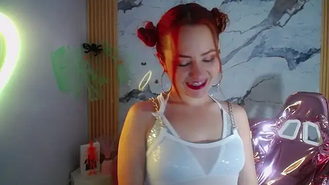 Snapshot of mady0619_ch chatting on October 14, 11:11 am mady0619 ch online show from October 14, 11:11 am