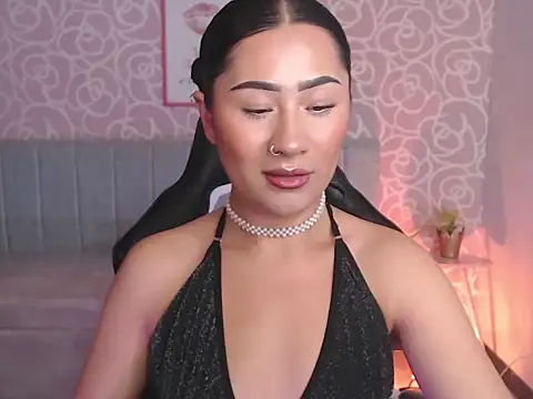 evelyn ch  online show from September 23, 11:02 am