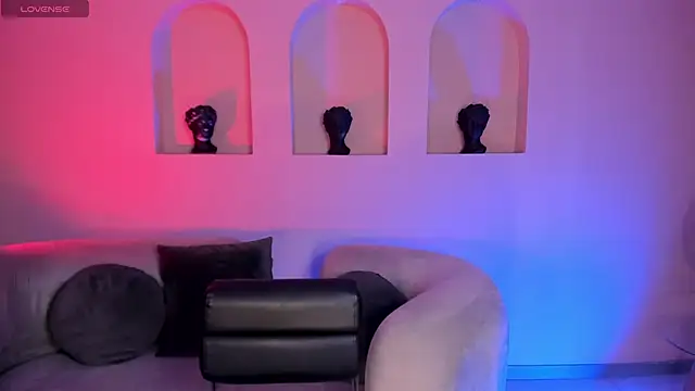 IsabellaMoreau online show from November 23, 5:46 pm