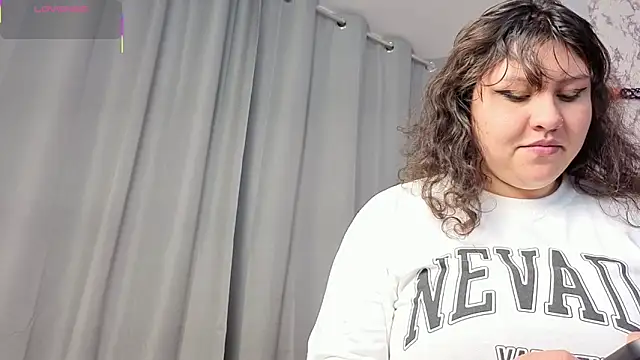 Larissa Antonella online show from October 18, 3:20 am