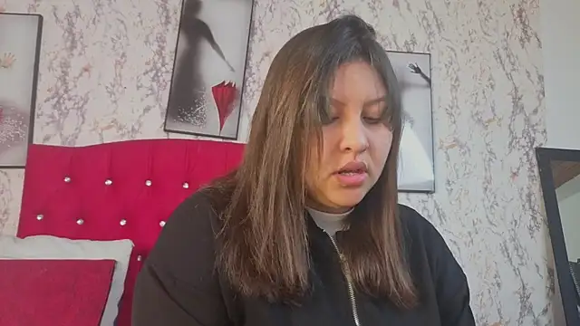 Snapshot of Larissa_Antonella chatting on May 20, 3:45 am Larissa Antonella online show from May 20, 3:45 am