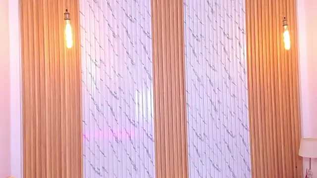 thomas walker0 online show from February 9, 1:26 pm