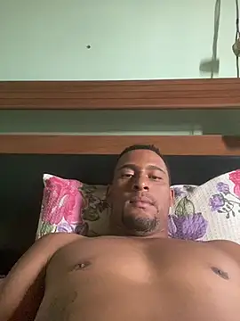 Snapshot of freedmar chatting on January 18, 10:41 am freedmar online show from January 18, 10:41 am