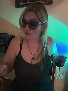 Granlady7 online show from April 25, 6:38 am
