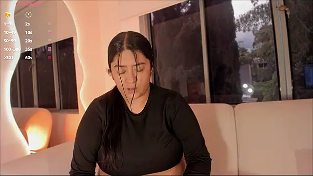 Leah Bensson online show from October 14, 4:19 pm