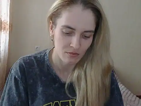 JayeTyler online show from February 5, 8:08 am