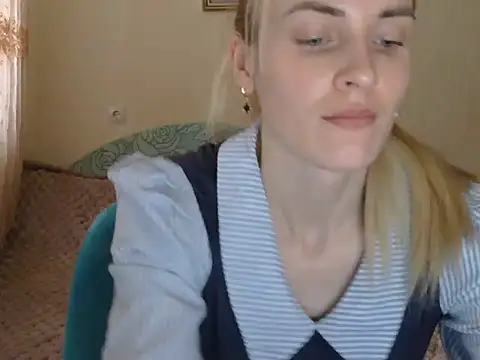 Snapshot of JayeTyler chatting on February 26, 6:56 am JayeTyler online show from February 26, 6:56 am