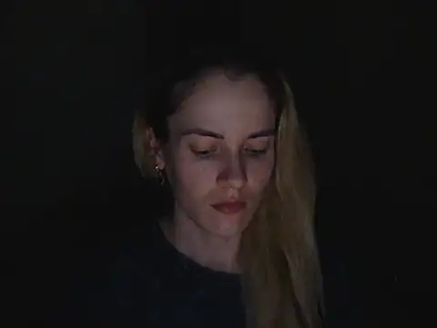 Snapshot of JayeTyler chatting on March 3, 4:18 am JayeTyler online show from March 3, 4:18 am