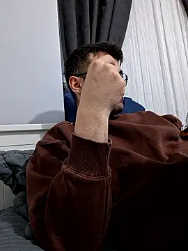 Obstacless online show from January 16, 5:28 pm