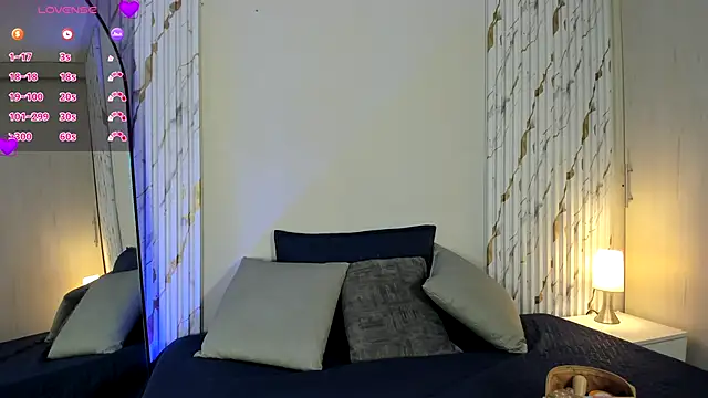 MissVioleet  online show from October 15, 5:13 pm