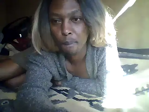 Snapshot of Blackyfreackygay chatting on June 5, 1:50 pm Blackyfreackygay online show from June 5, 1:50 pm