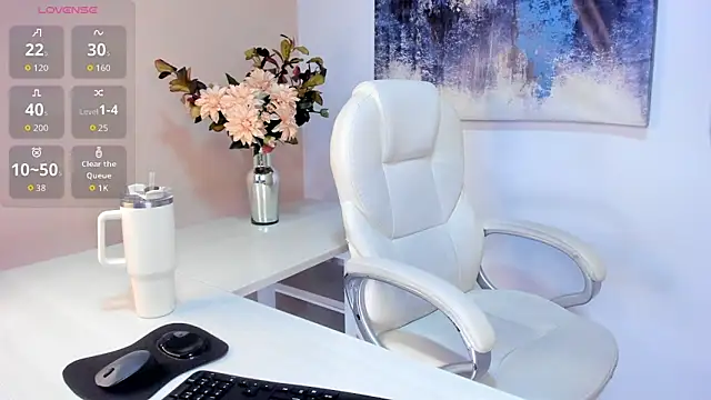 biianca rose online show from June 5, 12:39 am
