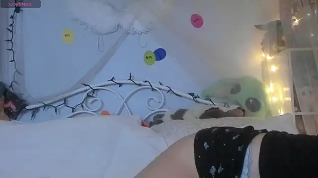 bunnyislewd online show from March 4, 4:07 am