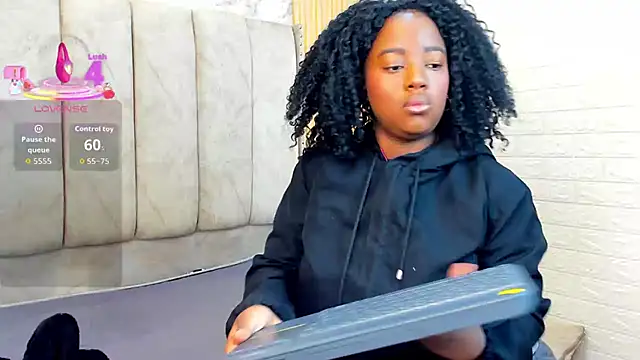 kiarazafira online show from September 24, 11:02 am