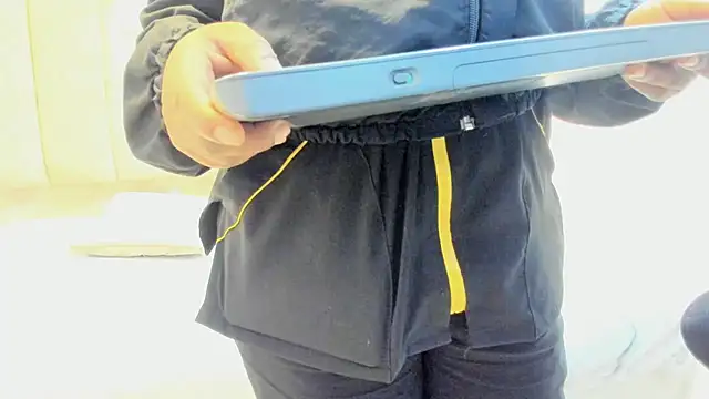 kiarazafira online show from September 28, 10:42 am